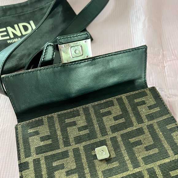 Fendi wallet bag - Picture 3 of 4